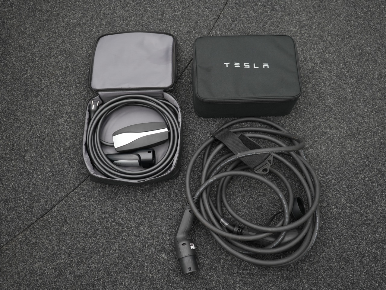 Tesla Model 3 (X766BD) met abonnement