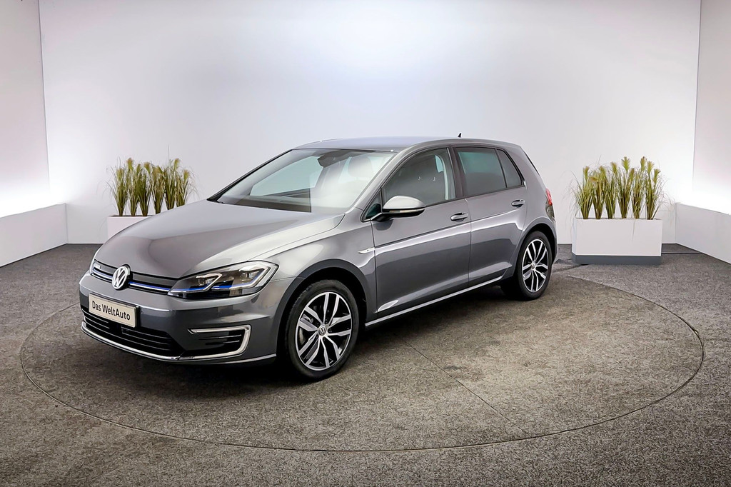 Volkswagen e-Golf (H864PF) met abonnement