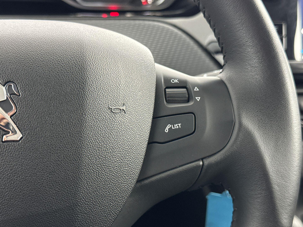 Peugeot 2008 (TD135B) met abonnement