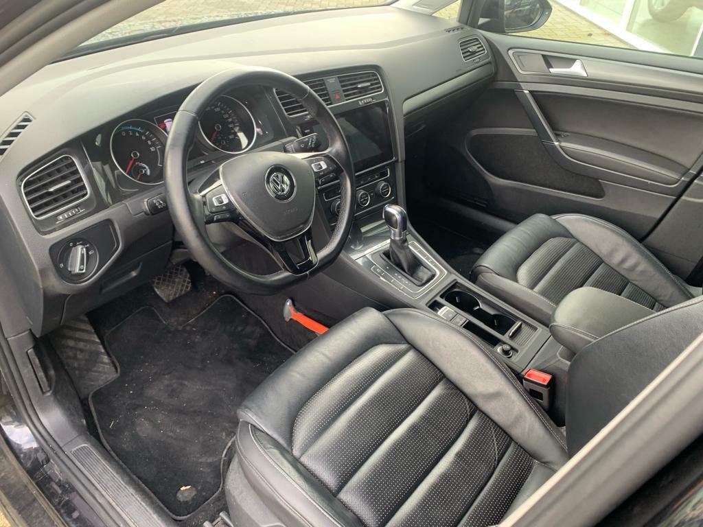 Volkswagen e-Golf (TS460B) met abonnement