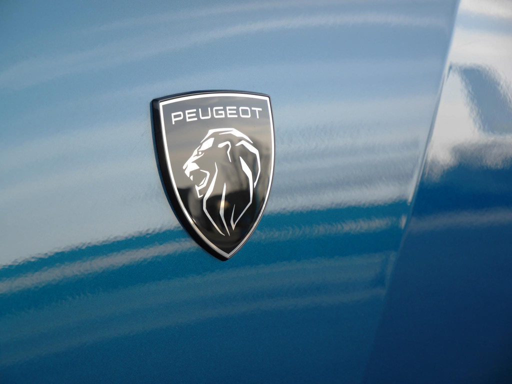 Peugeot 408 (S203KJ) met abonnement