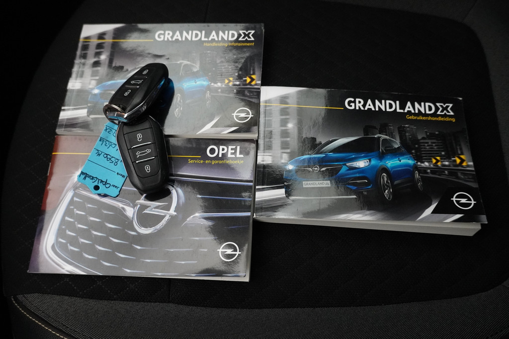 Opel Grandland X (G377ZX) met abonnement