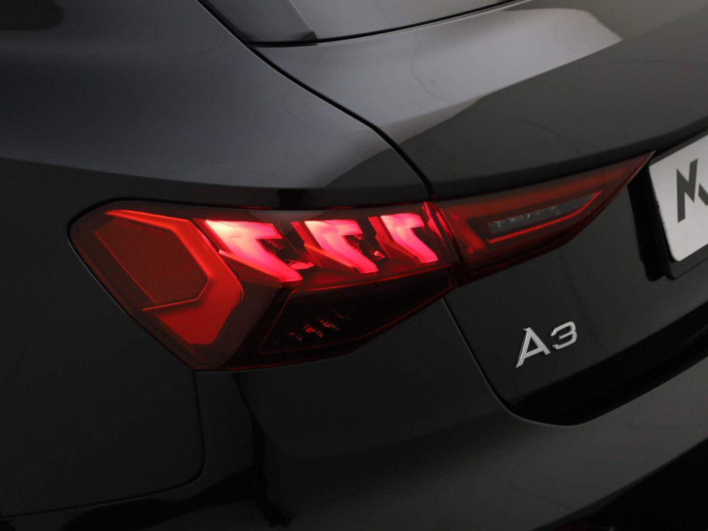Audi A3 (X066ZD) met abonnement