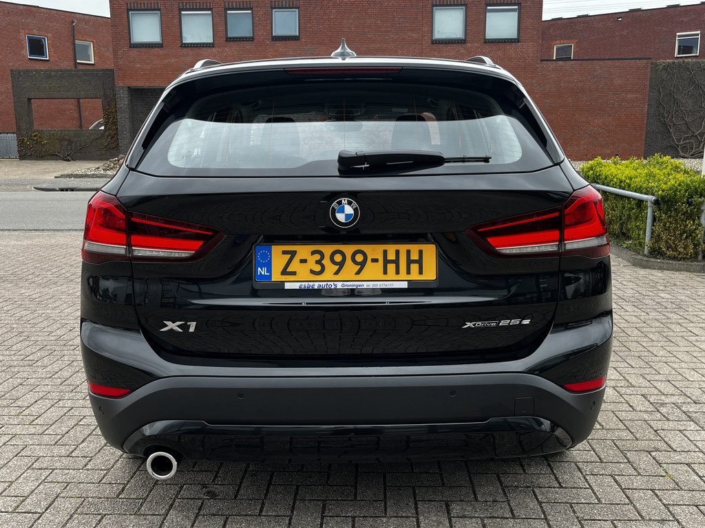BMW X1 (Z399HH) met abonnement