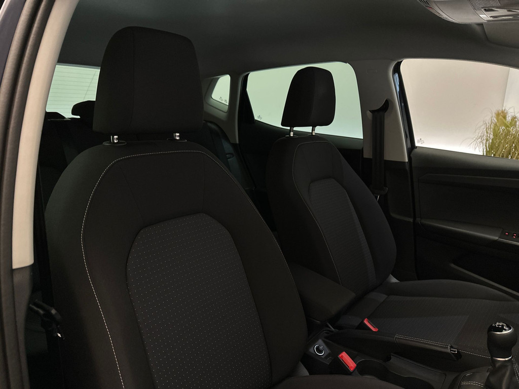 Seat Ibiza (P669TX) met abonnement