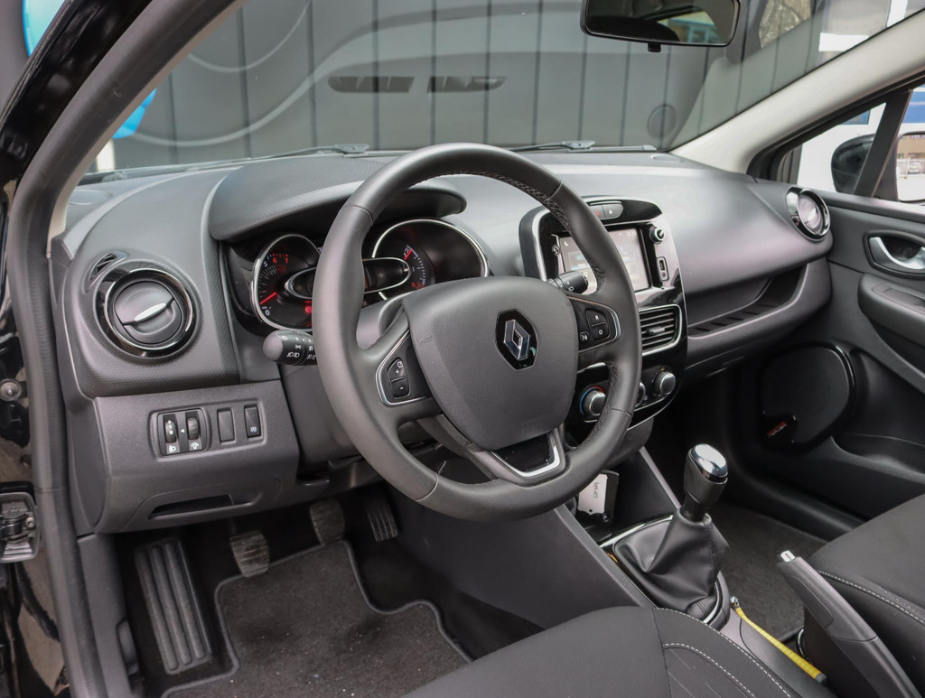 Renault Clio (XT036D) met abonnement