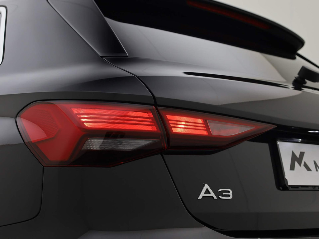 Audi A3 (X218VV) met abonnement