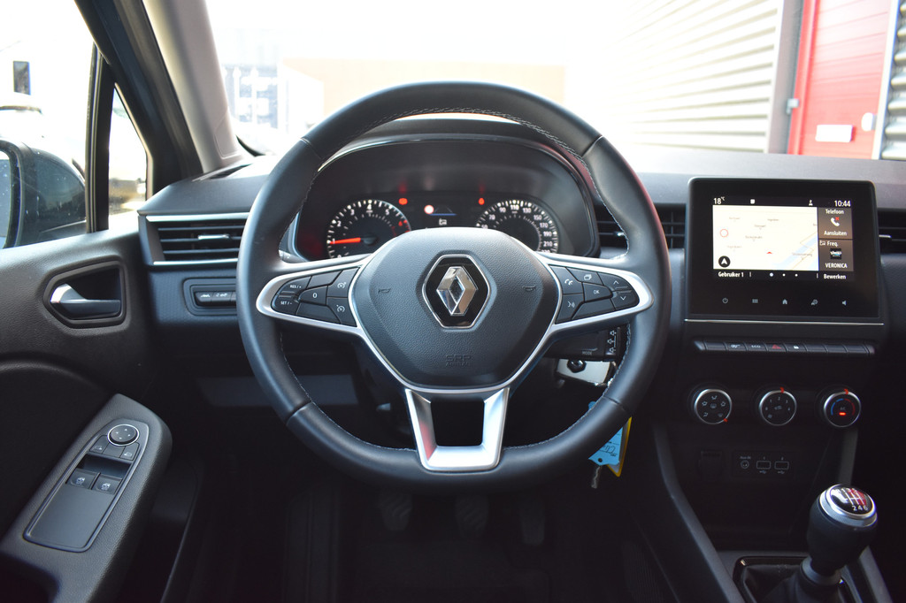 Renault Clio (N009PJ) met abonnement