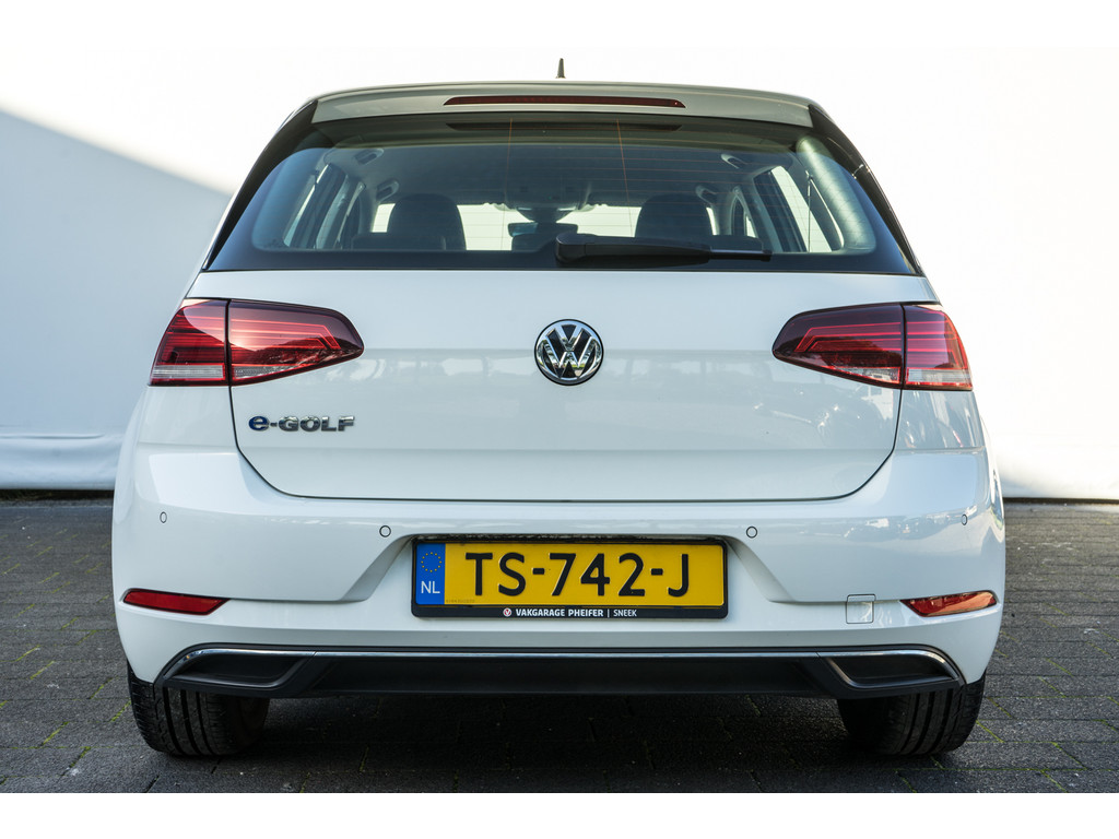 Volkswagen e-Golf (TS742J) met abonnement