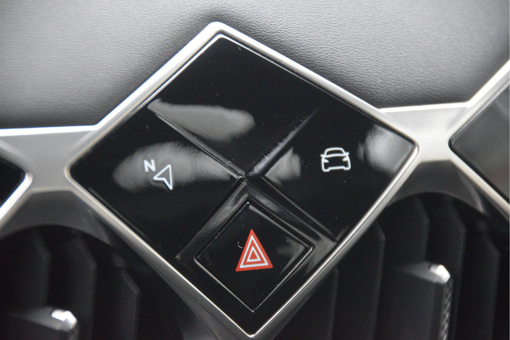DS DS 3 (R228BV) met abonnement