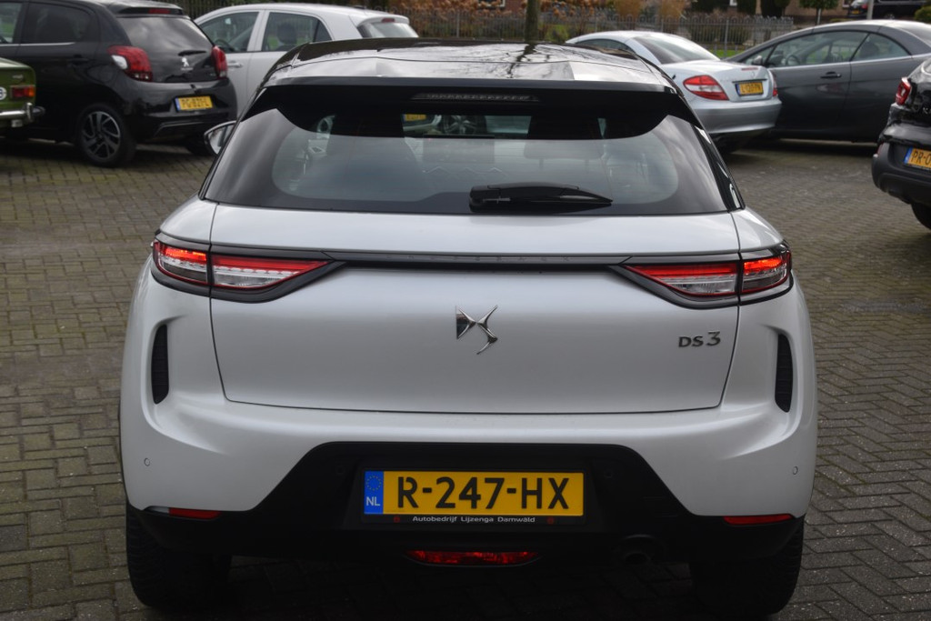 DS DS 3 (R247HX) met abonnement