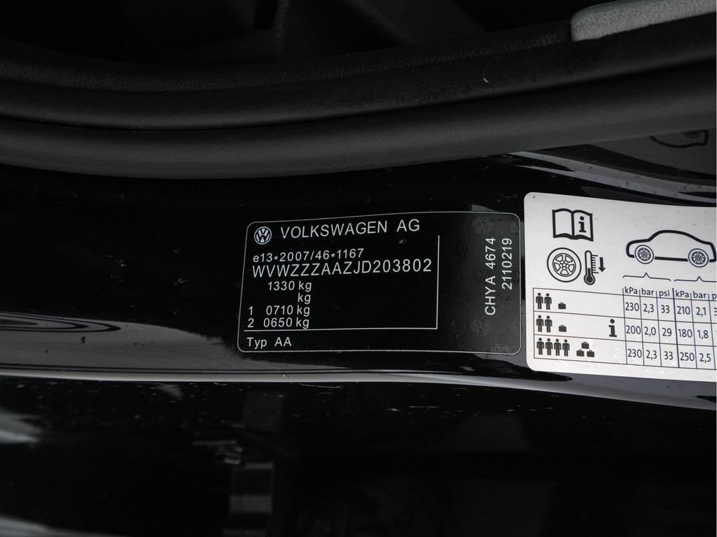 Volkswagen up! (SZ656H) met abonnement