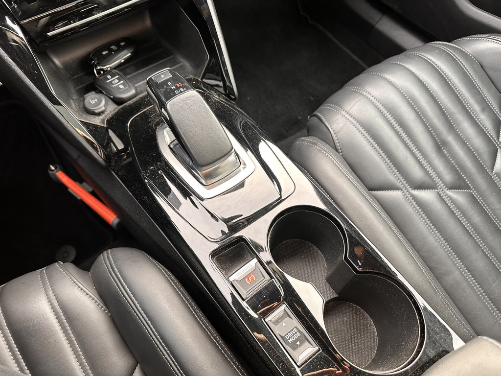 Peugeot e-2008 (K494TF) met abonnement