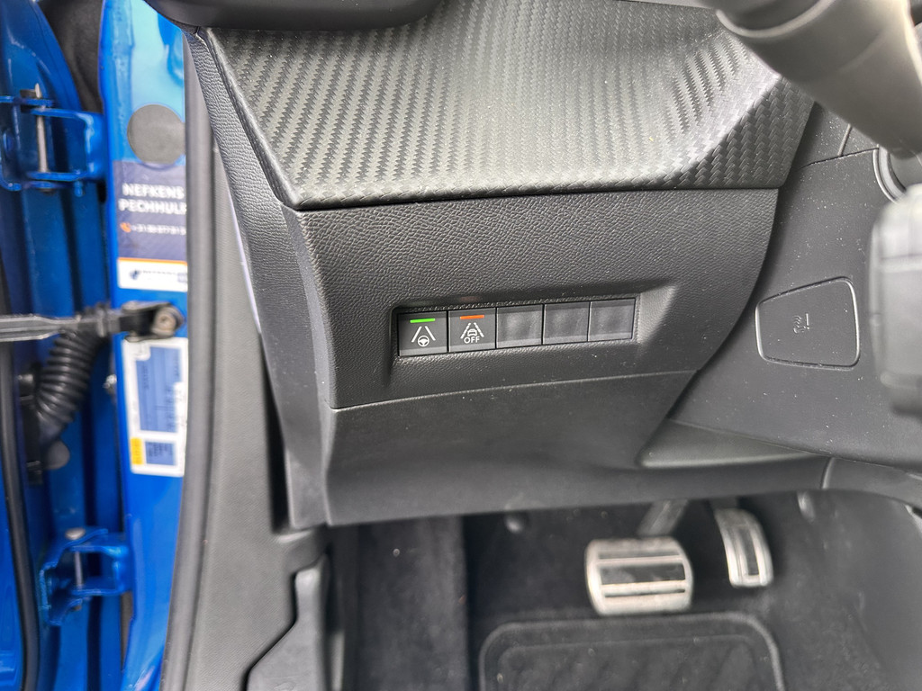 Peugeot e-2008 (K494TF) met abonnement