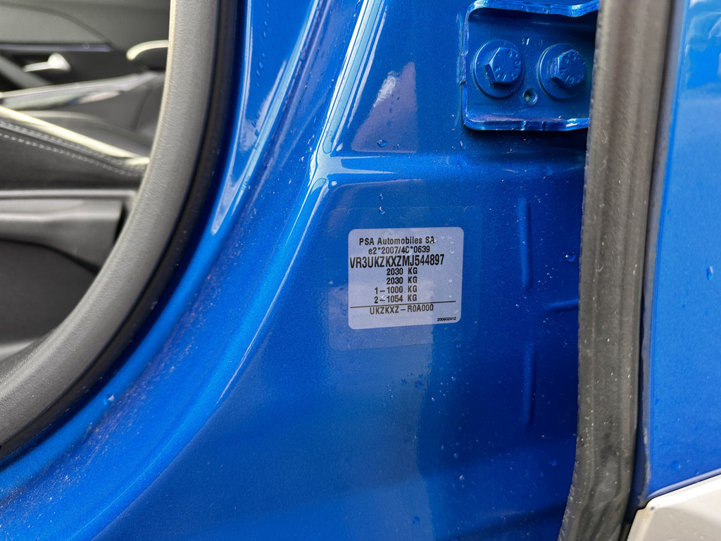 Peugeot e-2008 (K494TF) met abonnement