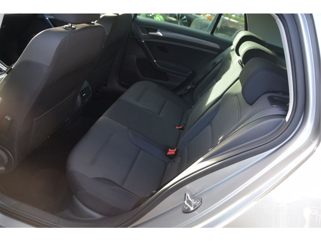 Volkswagen e-Golf (G401VX) met abonnement