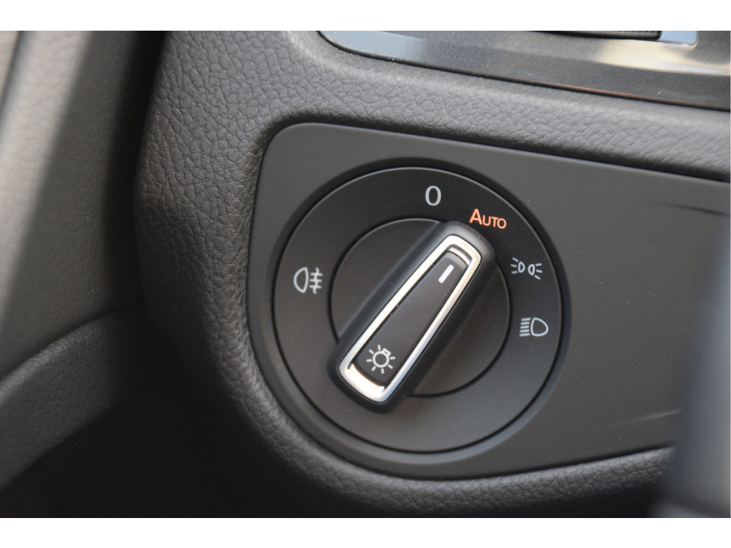 Volkswagen e-Golf (G401VX) met abonnement