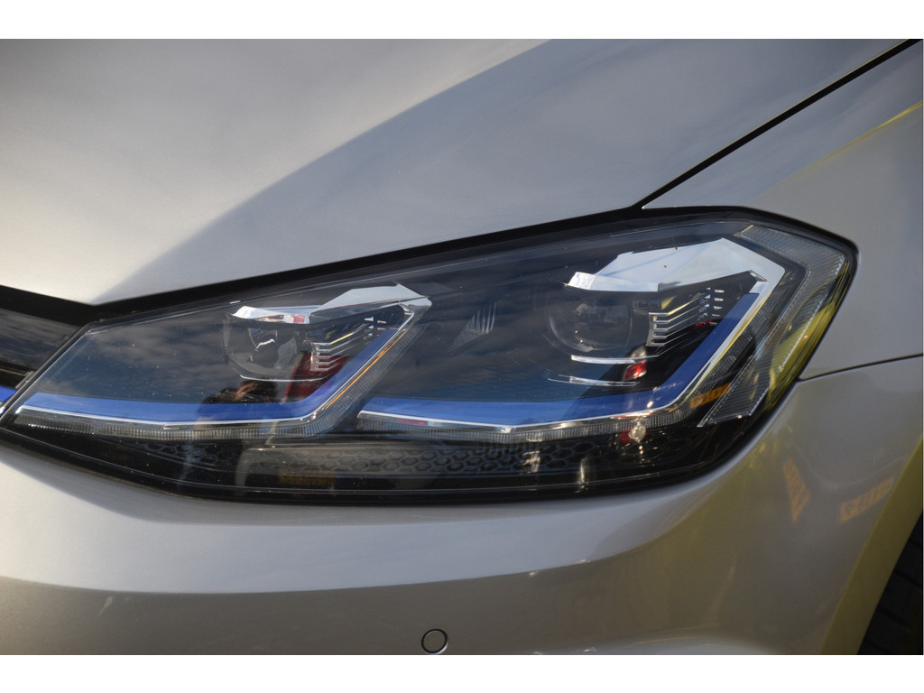 Volkswagen e-Golf (G401VX) met abonnement