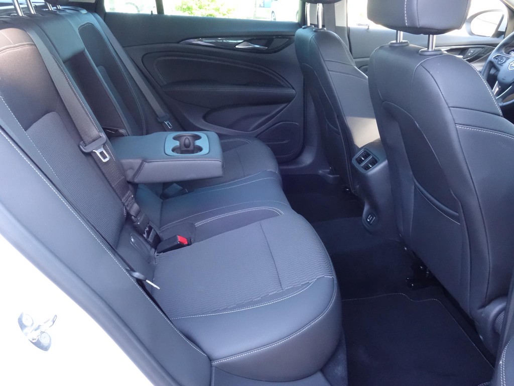 Opel Insignia (SG801H) met abonnement