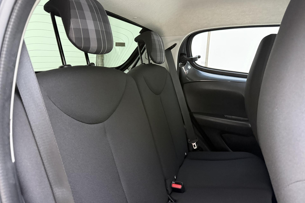 Peugeot 108 (H372BX) met abonnement