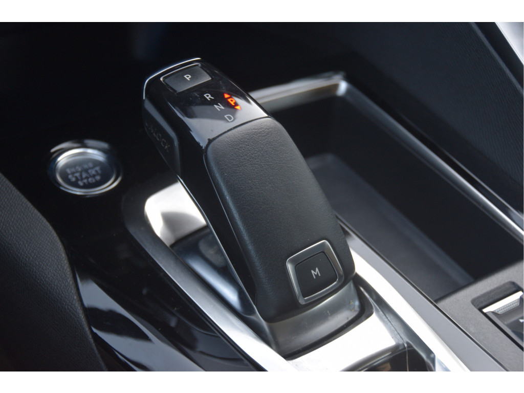Peugeot 3008 (L327LB) met abonnement
