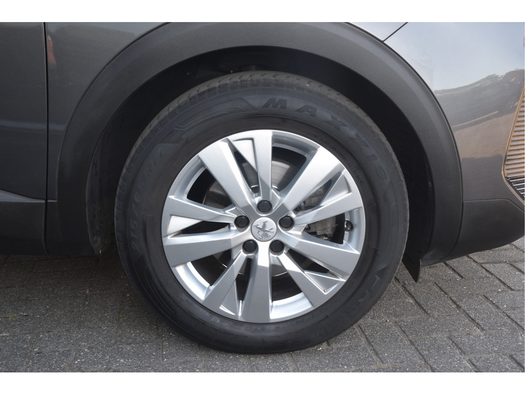 Peugeot 3008 (L327LB) met abonnement