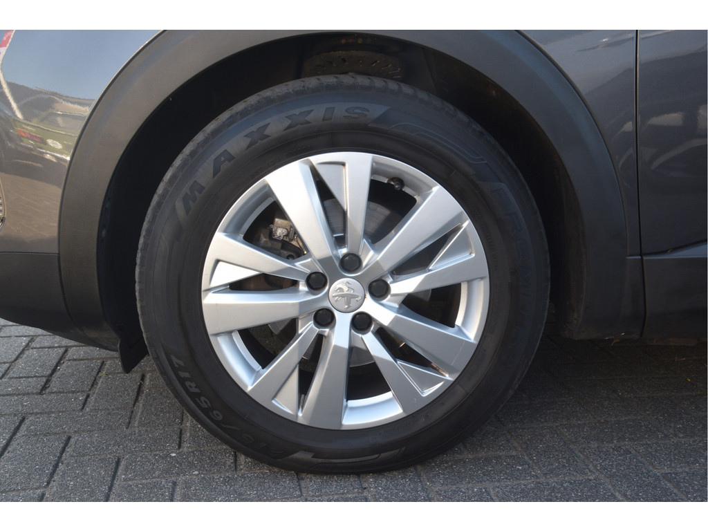 Peugeot 3008 (L327LB) met abonnement