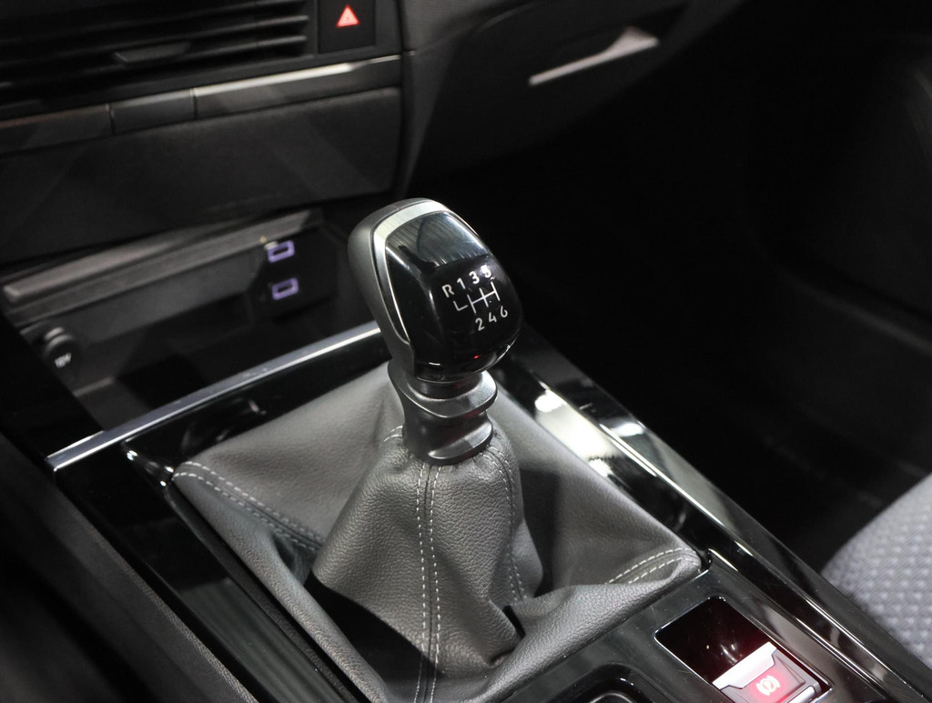 Opel Astra (S954HZ) met abonnement