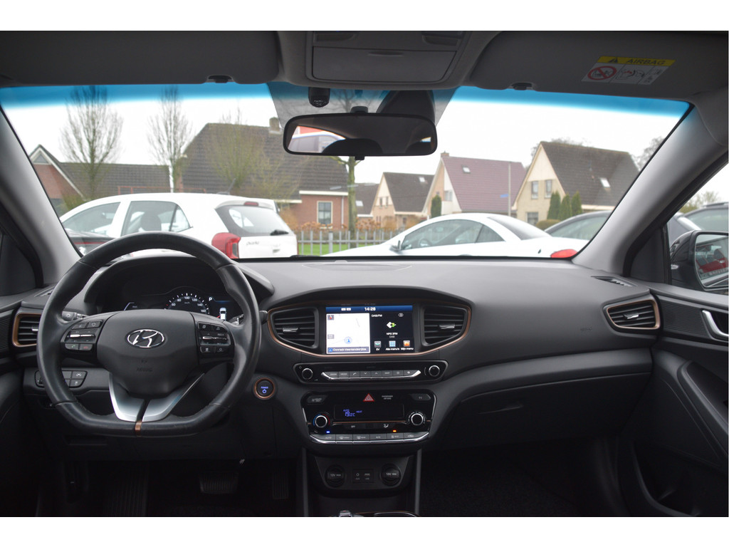 Hyundai IONIQ (XB747R) met abonnement