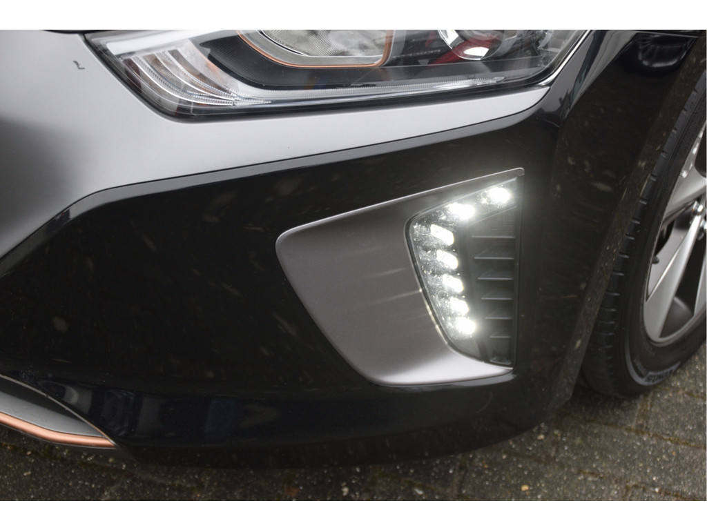 Hyundai IONIQ (XB747R) met abonnement