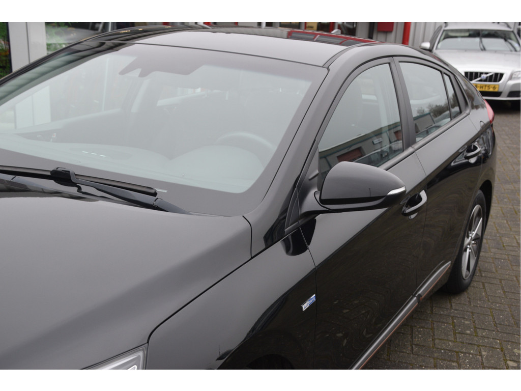 Hyundai IONIQ (XB747R) met abonnement