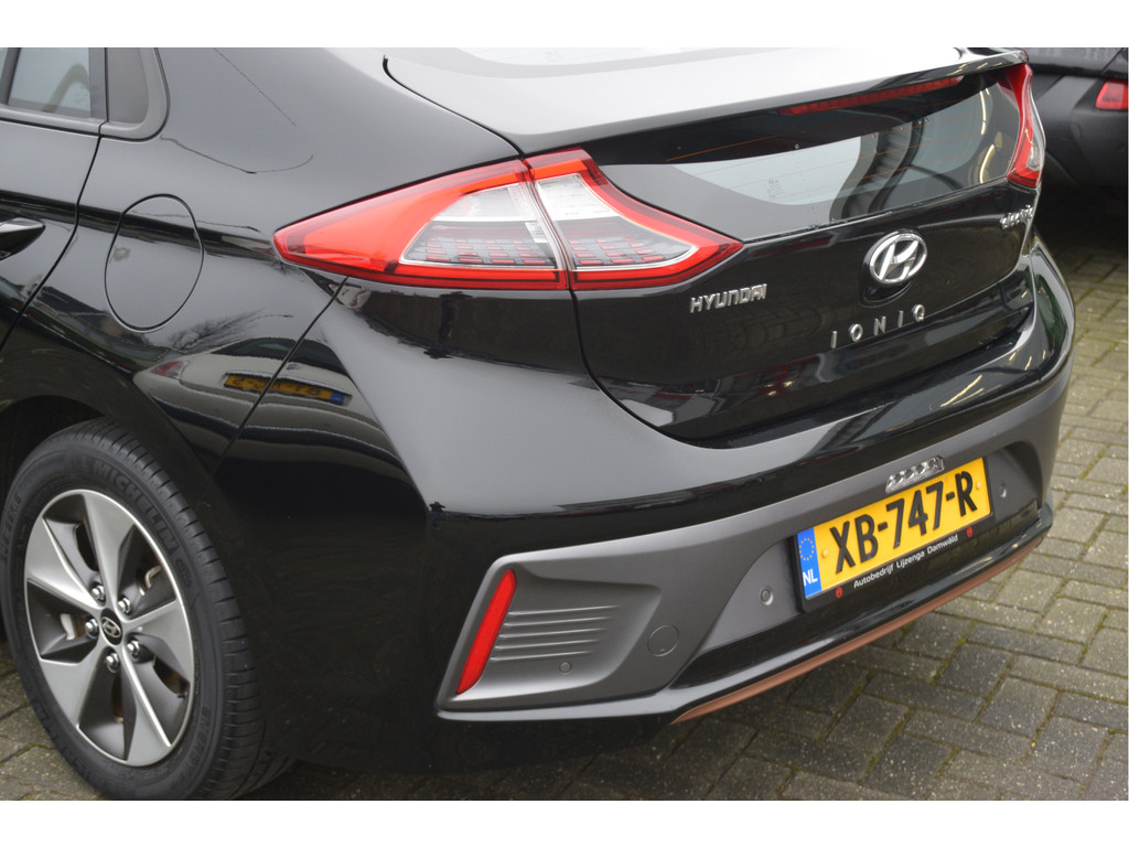 Hyundai IONIQ (XB747R) met abonnement