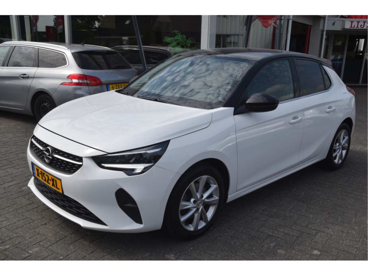 Opel Corsa (X152XL) met abonnement