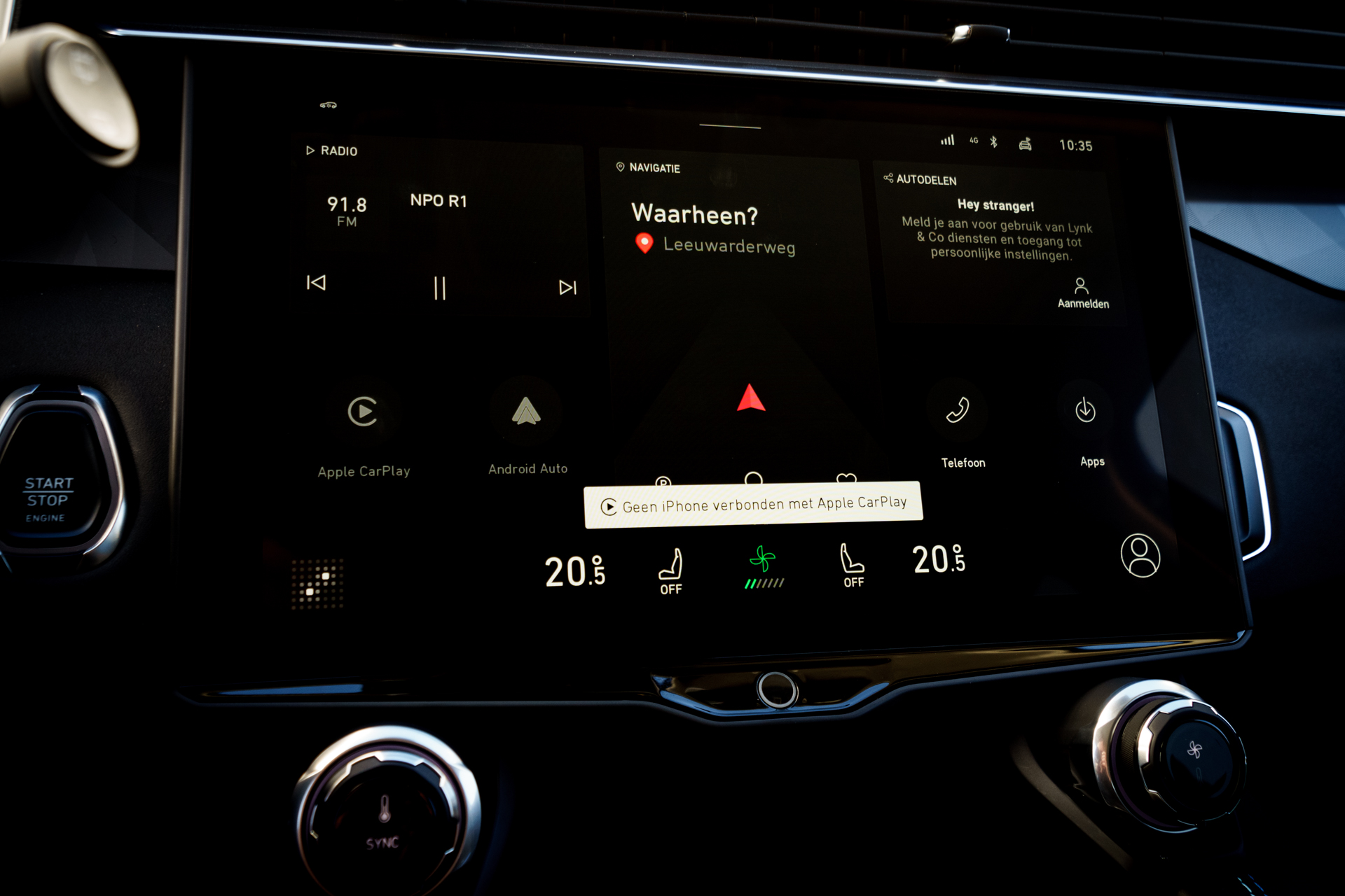 Lynk & Co 01 (LC-01-ZWART-2024) met abonnement