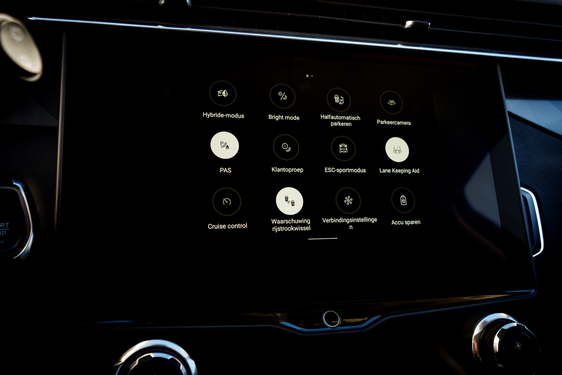 Lynk & Co 01 (LC-01-ZWART-2024) met abonnement