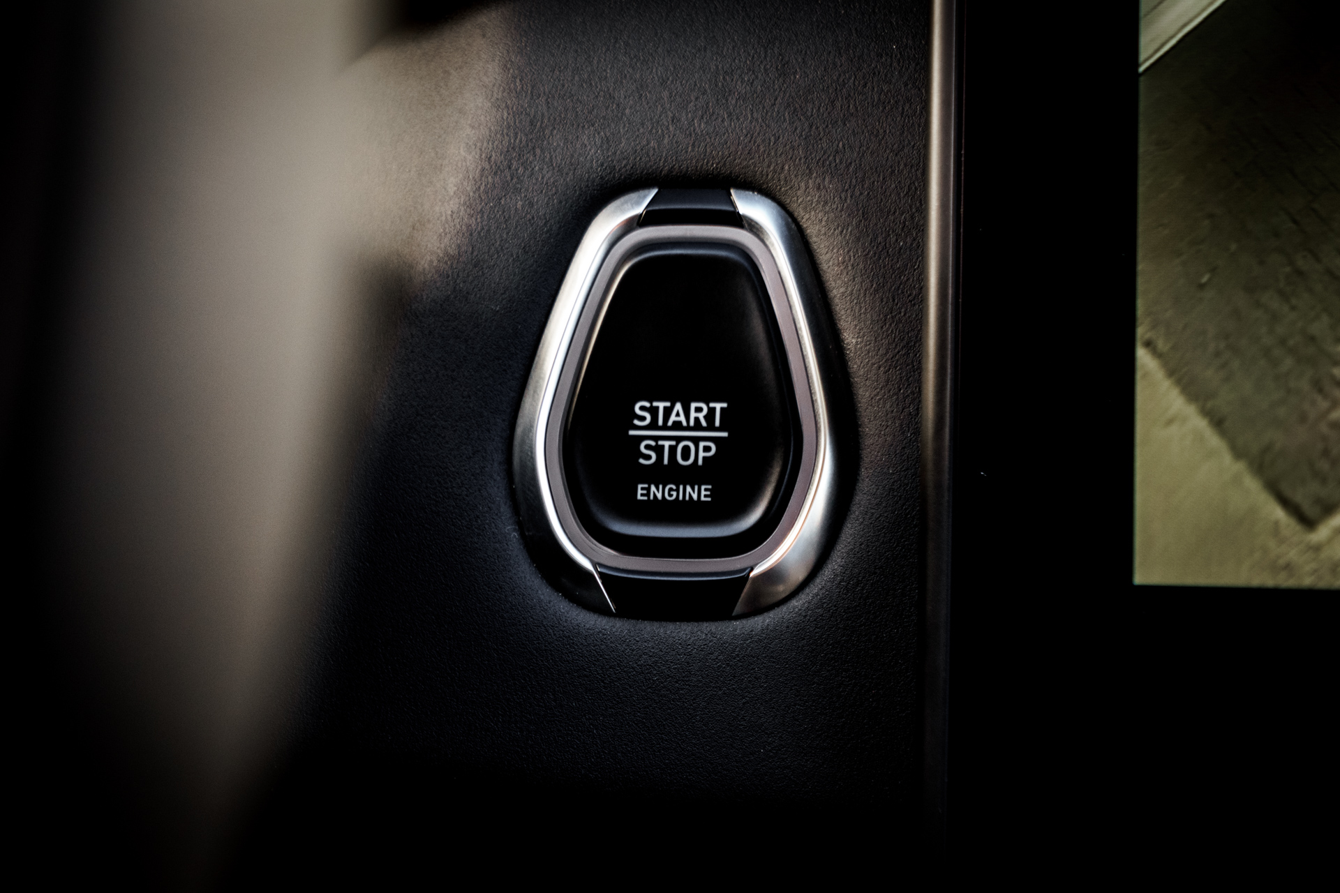 Lynk & Co 01 (LC-01-ZWART-2024) met abonnement