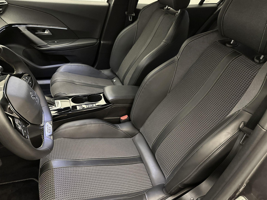 Peugeot 2008 (GKG86X) met abonnement