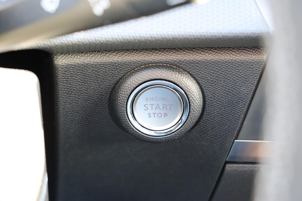 Opel Astra (T820FD) met abonnement