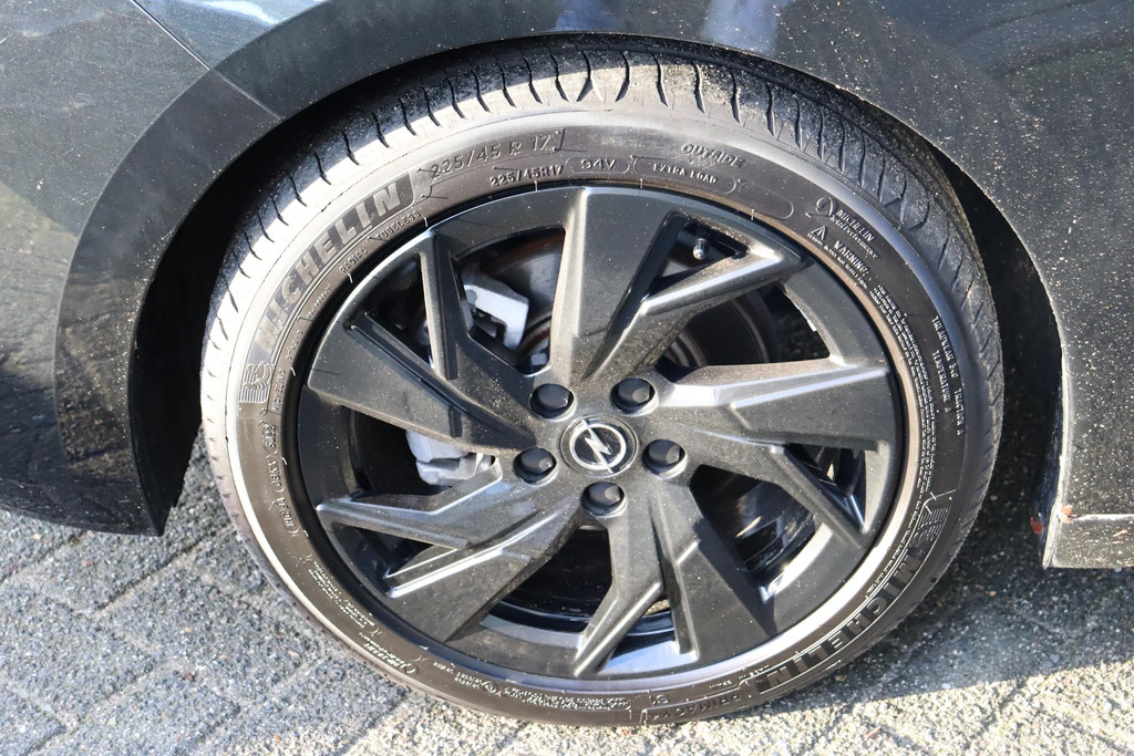 Opel Astra (T820FD) met abonnement