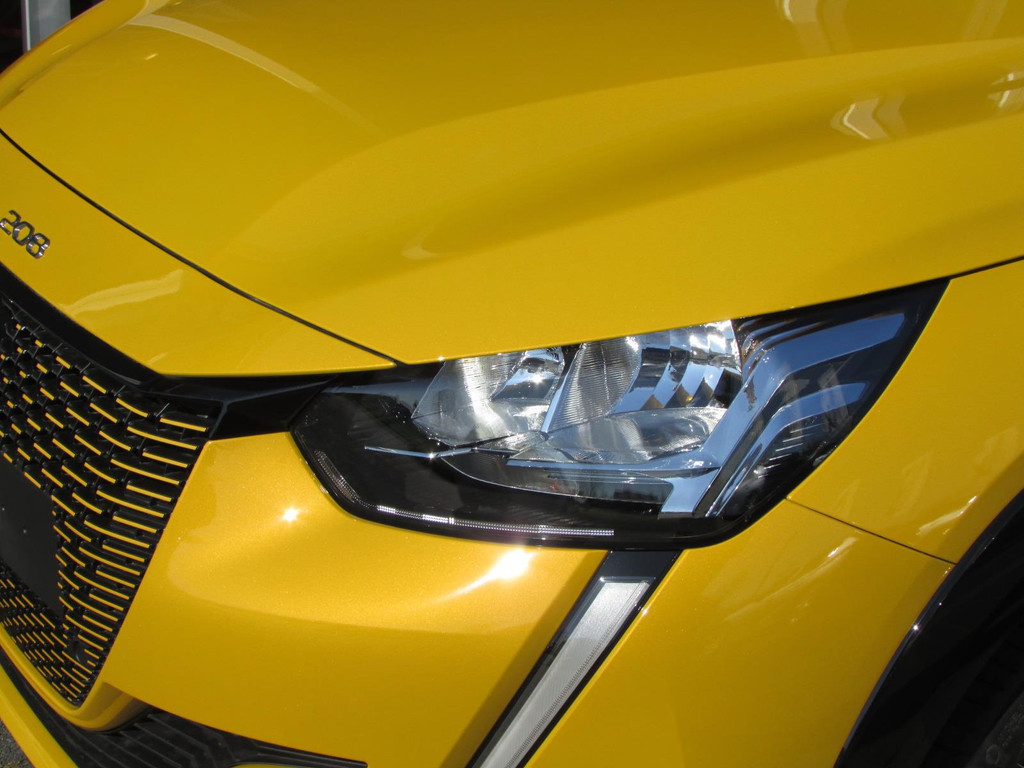 Peugeot e-208 (T363FH) met abonnement