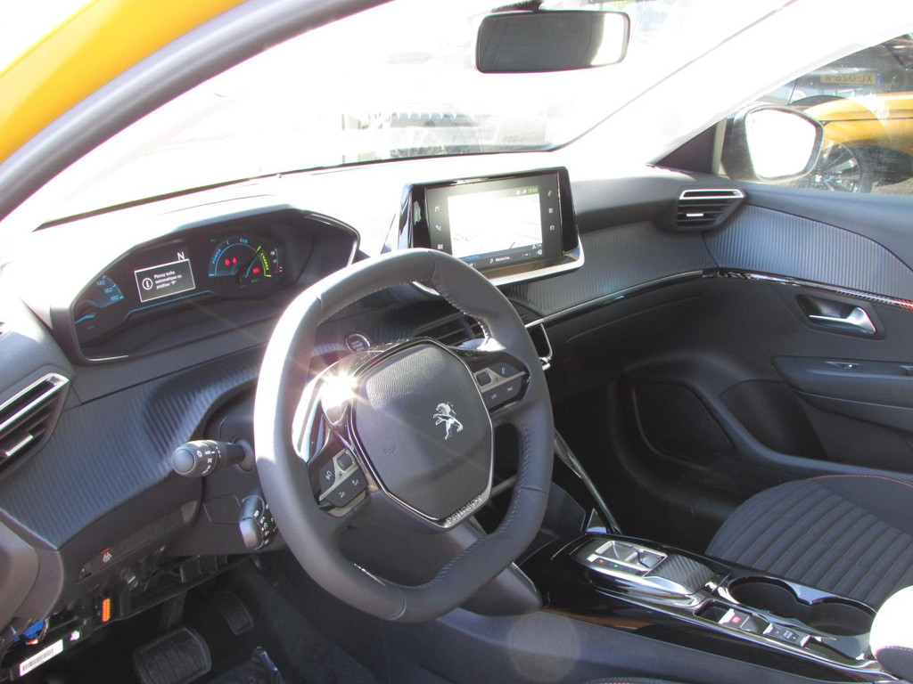Peugeot e-208 (T363FH) met abonnement