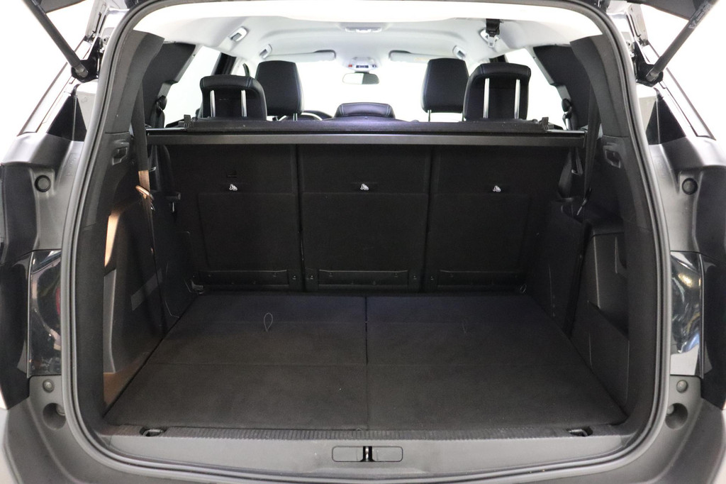 Peugeot 5008 (P970SL) met abonnement