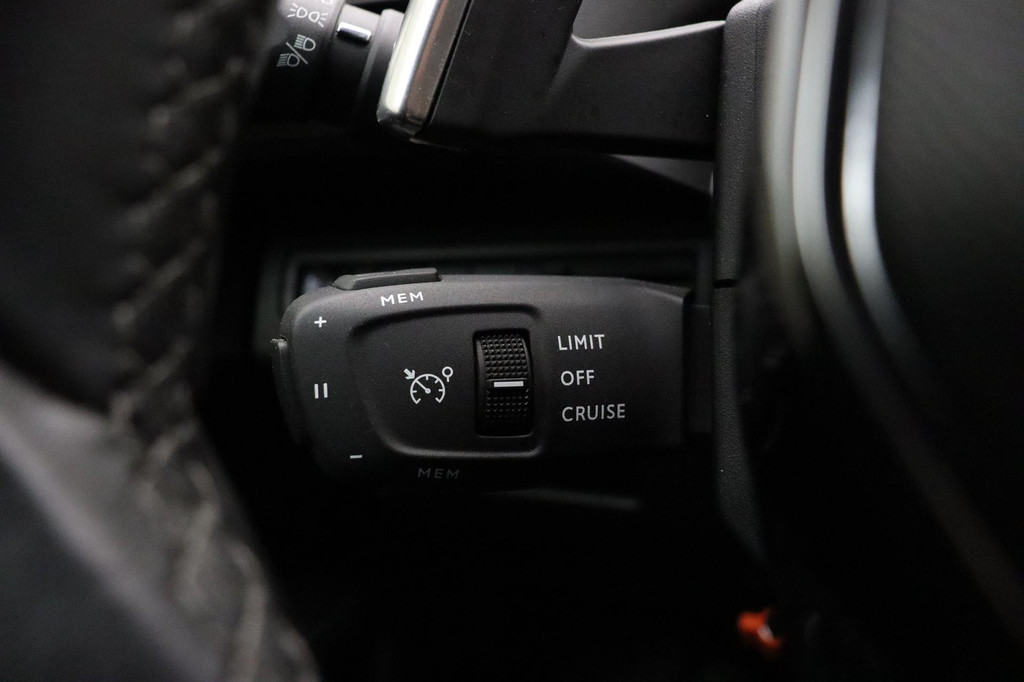 Peugeot 5008 (P970SL) met abonnement