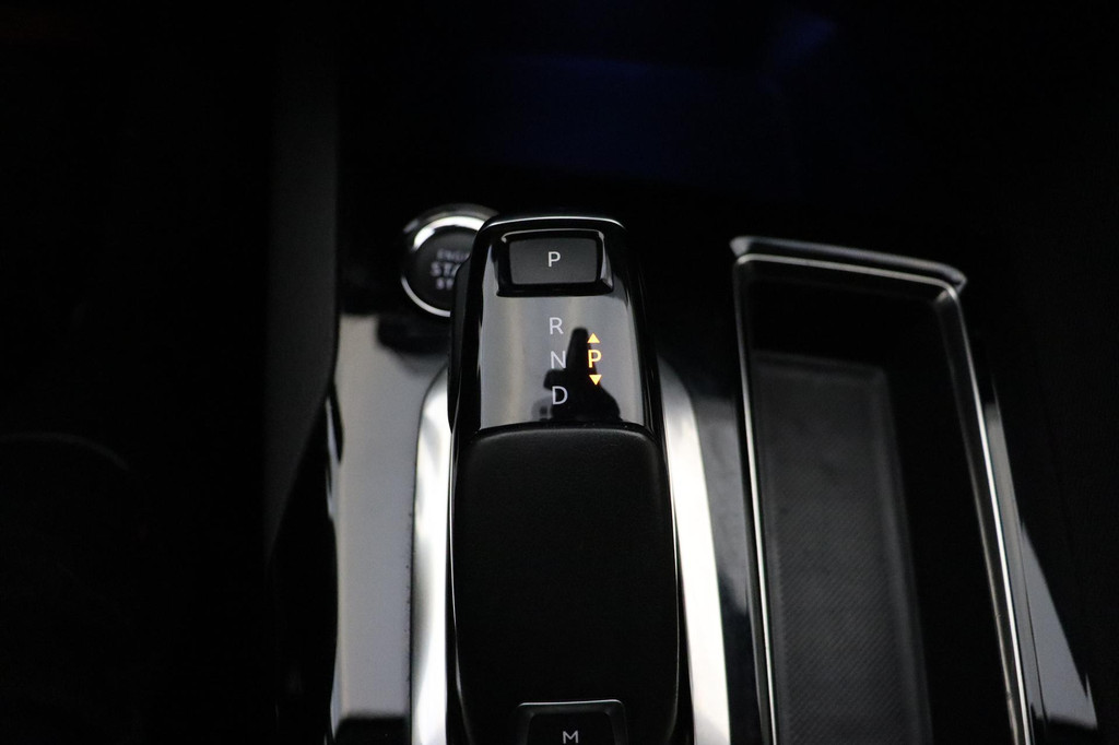 Peugeot 5008 (P970SL) met abonnement