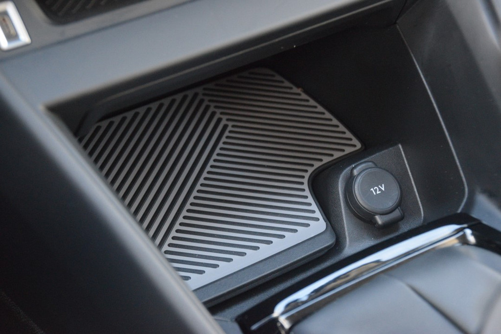 Citroën C4 (R763TT) met abonnement