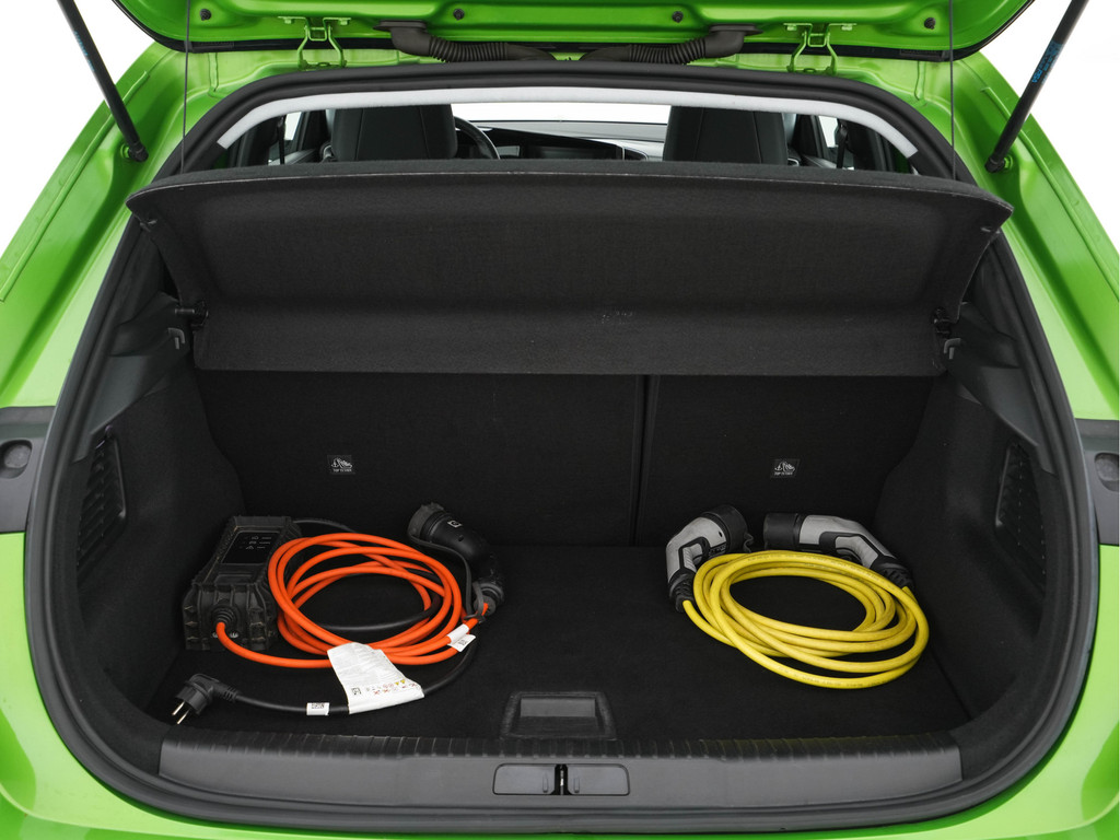 Opel Mokka-e (L170XJ) met abonnement