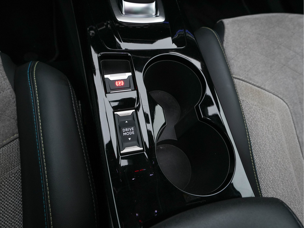 Peugeot e-2008 (P144BN) met abonnement