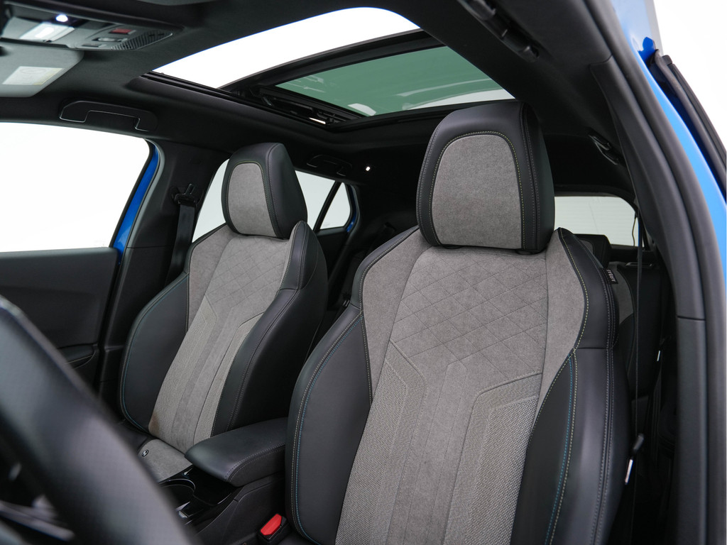 Peugeot e-2008 (P144BN) met abonnement