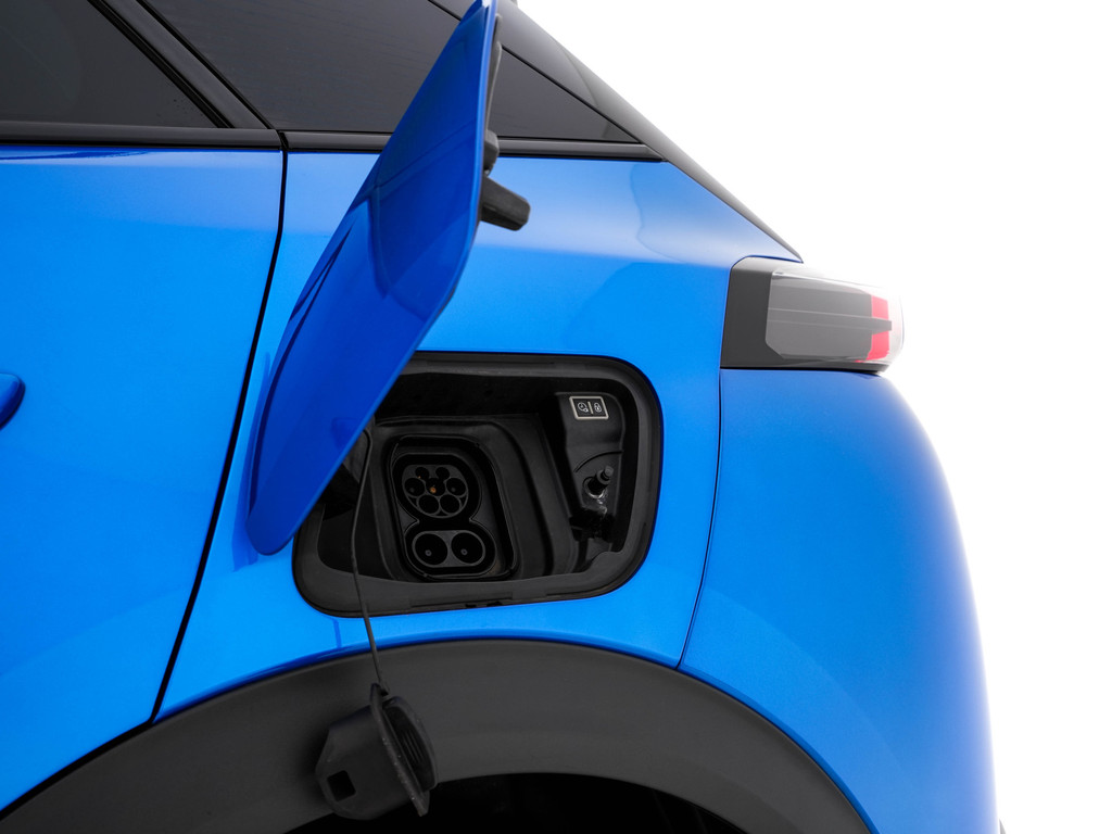 Peugeot e-2008 (P144BN) met abonnement