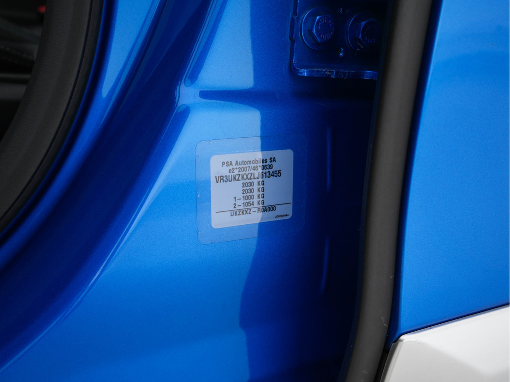 Peugeot e-2008 (P144BN) met abonnement